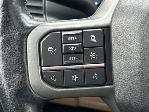 Used 2022 Ford F150 Lariat w/ Equipment Group 502A High image 32