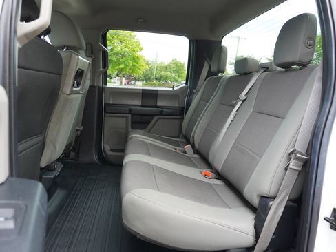 Used 2018 Ford F150 XL w/ Equipment Group 101A Mid AWD/4WD image 11