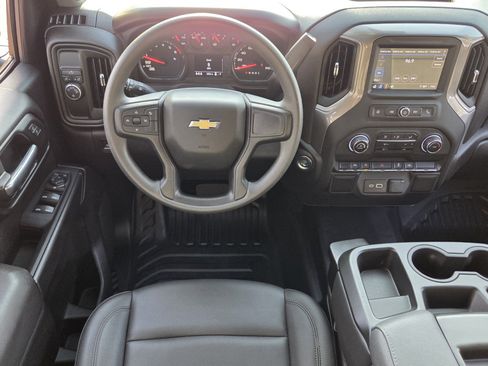 Used 2025 Chevrolet Silverado 1500 W/T w/ WT Value Package RWD image 16