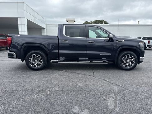 Used 2025 GMC Sierra 1500 SLT w/ SLT Premium Plus Package AWD/4WD image 2