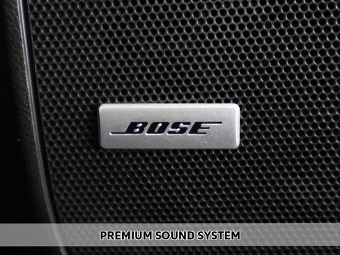 Used 2022 Buick Enclave Avenir w/ Avenir Technology Package image 4