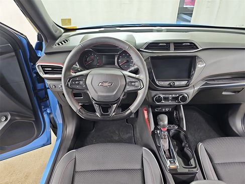 Certified 2023 Chevrolet TrailBlazer RS w/ Sun and Liftgate Package image 24