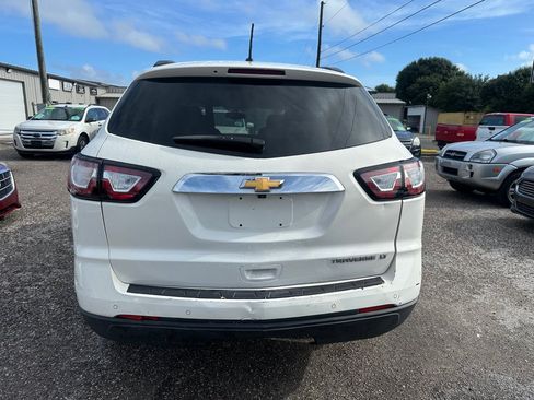 Used 2014 Chevrolet Traverse LT FWD image 5