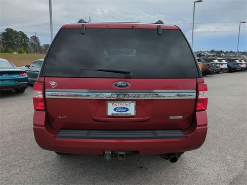 Used 2017 Ford Expedition XLT w/ Equipment Group 201A image 5