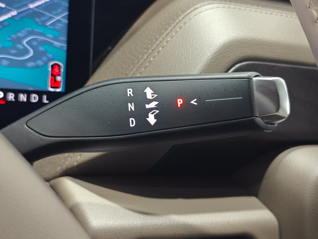 Used 2026 GMC Yukon Denali w/ Advanced Technology Package AWD/4WD image 88