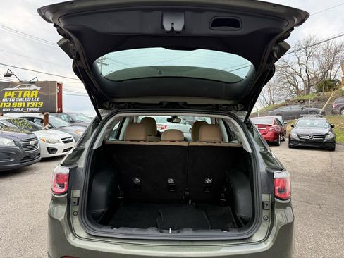 Used 2018 Jeep Compass Sport image 19