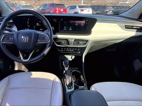 Used 2024 Buick Encore GX Avenir w/ Avenir Technology Package image 13
