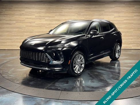 Used 2024 Buick Envision Avenir image 6