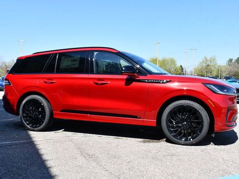 New 2026 Lincoln Aviator Reserve AWD/4WD image 7