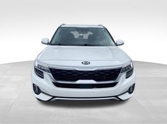 Used 2021 Kia Seltos SX w/ SX Sunroof Package AWD/4WD video 2