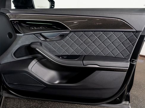 Used 2025 Audi S8 image 48