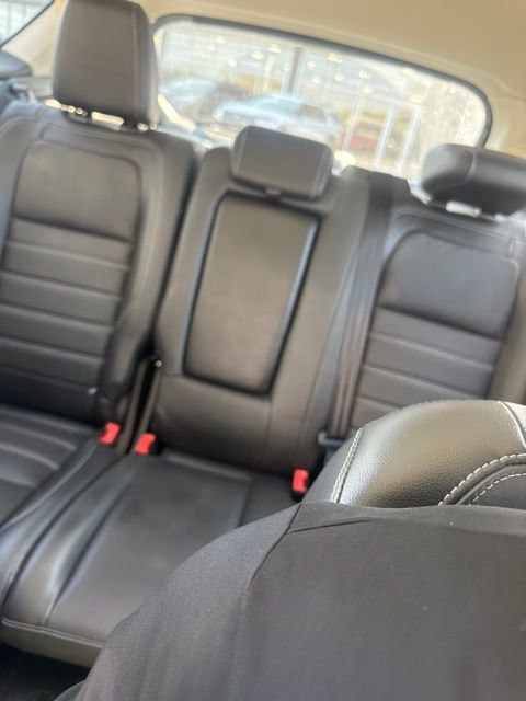 Used 2018 Ford C-MAX SE w/ Equipment Group 202A FWD image 27