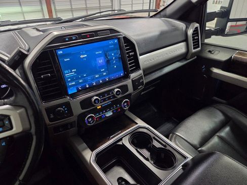 Used 2022 Ford F250 Lariat w/ Lariat Ultimate Package image 50