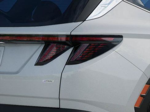 New 2026 Hyundai Tucson Limited AWD/4WD image 10