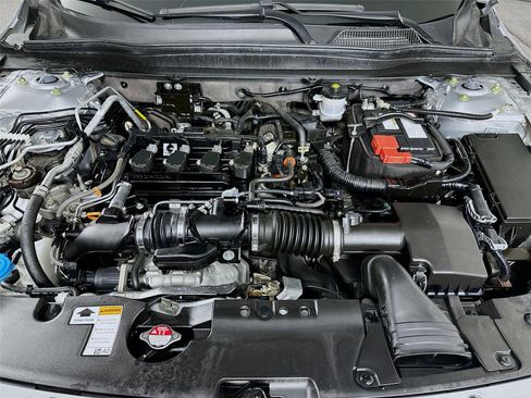 Used 2022 Honda Accord Sport image 28