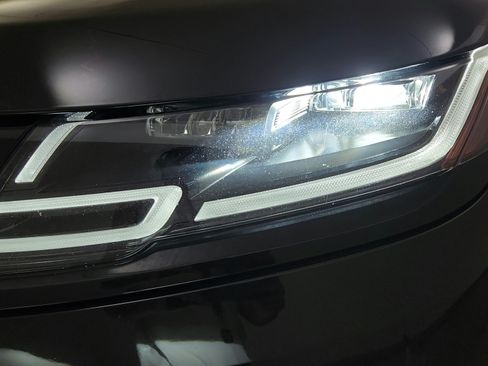 Used 2021 Land Rover Range Rover Velar R-Dynamic S AWD/4WD image 35