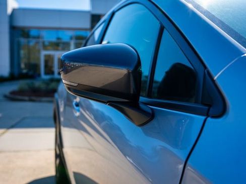 Certified 2025 Subaru Crosstrek 2.0i Premium image 22