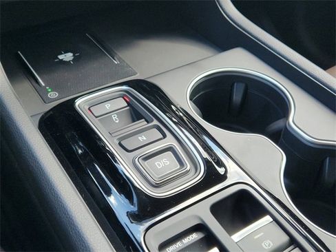 New 2025 Honda Pilot Elite image 12