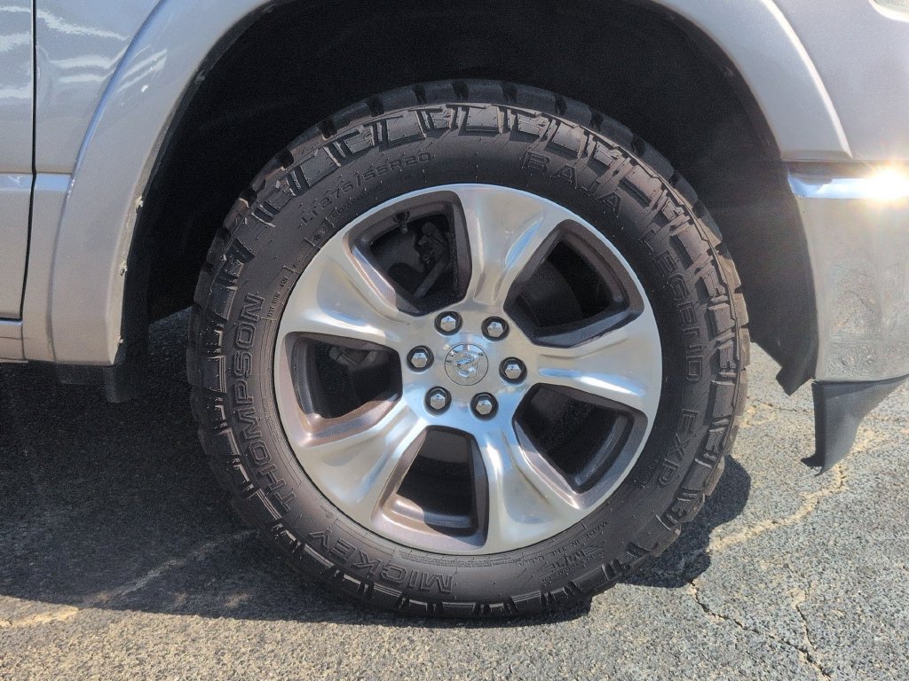 Used 2021 RAM 1500 Laramie AWD/4WD image 11
