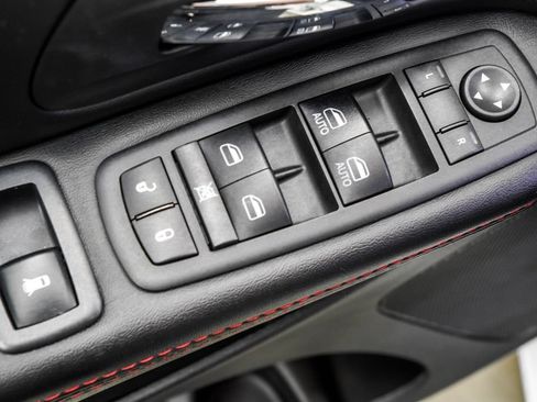Used 2019 Dodge Grand Caravan GT FWD image 41