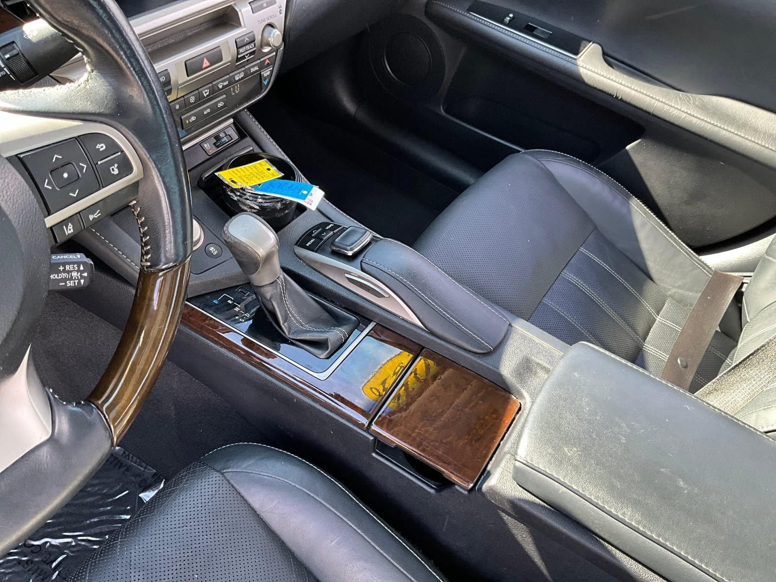 Used 2016 Lexus ES 350 w/ Luxury Package w/Wood Trim FWD image 14