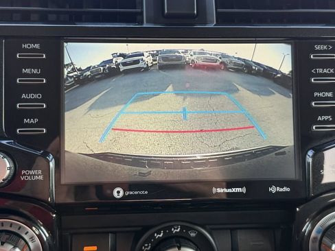 Used 2020 Toyota 4Runner TRD Off-Road Premium AWD/4WD image 22