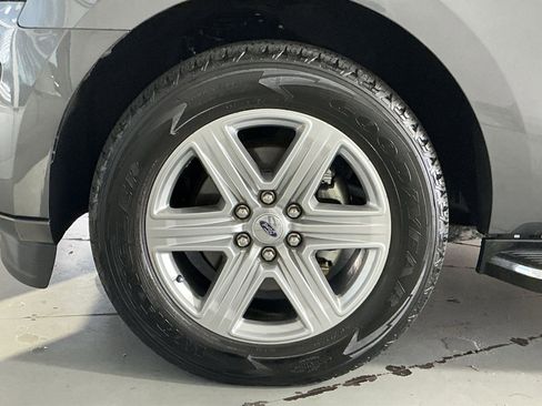 Used 2020 Ford Expedition XLT w/ Equipment Group 202A image 20