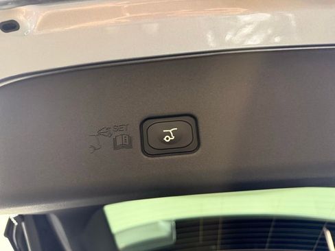 New 2026 Lincoln Nautilus Premier w/ Equipment Group 102A image 57