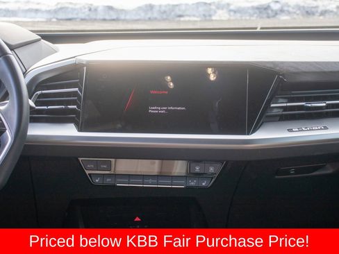 Used 2024 Audi Q4 e-tron Premium AWD/4WD image 15