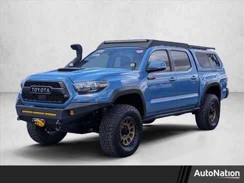 Used 2018 Toyota Tacoma TRD Pro AWD/4WD image 1