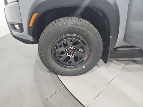 New 2026 Nissan Frontier PRO-4X AWD/4WD image 25