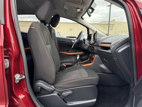 Used 2021 Ford EcoSport SE w/ SE Convenience Package image 27
