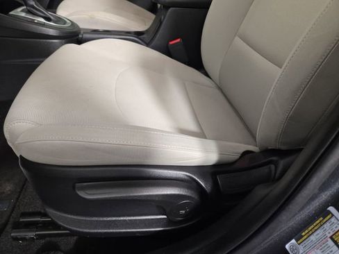 Certified 2023 Kia Forte LXS w/ LXS Technology Package image 31