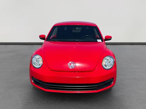 Used 2012 Volkswagen Beetle 2.5 FWD image 8