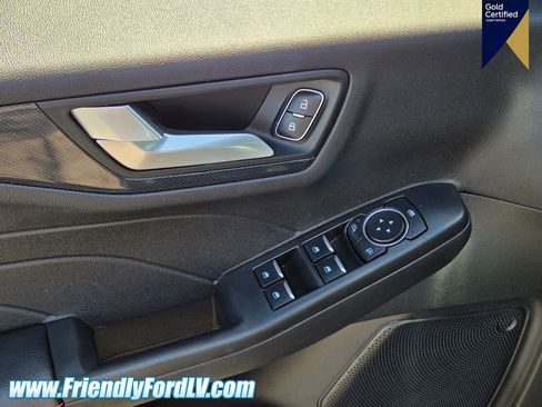Certified 2025 Ford Escape ST-Line w/ Tech Pack #1 FWD image 17