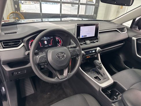 Certified 2025 Toyota RAV4 LE image 15