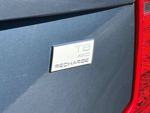 Certified 2023 Volvo XC90 T8 Plus AWD/4WD image 13