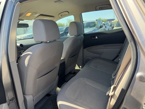 Used 2012 Nissan Rogue S FWD image 8