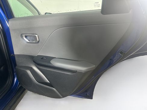 Used 2025 Kia K4 FWD image 28
