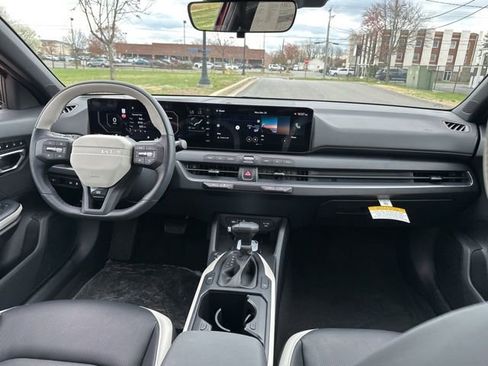 New 2026 Kia K4 GT-Line Turbo FWD image 3