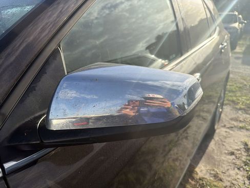 Used 2020 Chevrolet Equinox Premier image 10