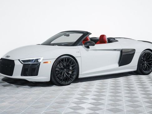Used 2018 Audi R8 V10 plus image 22