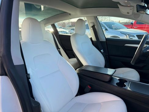 Used 2021 Tesla Model 3 Standard Range Plus RWD image 29