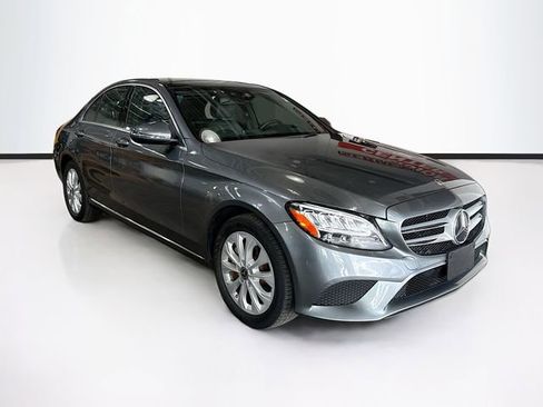 Used 2019 Mercedes-Benz C 300 4MATIC Sedan image 3