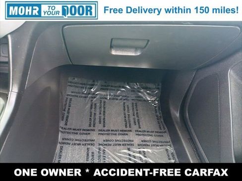 Used 2021 Chevrolet Equinox LS FWD image 27