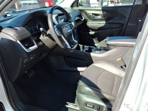 Used 2021 GMC Terrain SLT w/ LPO, Floor Liner Package AWD/4WD image 10