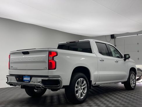 Used 2024 Chevrolet Silverado 1500 LTZ w/ LTZ Convenience Package II AWD/4WD image 9
