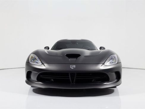 Used 2014 SRT Viper GTS RWD image 3