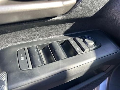 Certified 2025 Toyota Tacoma Trailhunter image 14