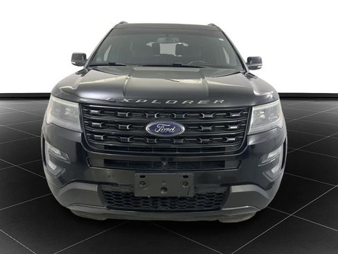 Used 2016 Ford Explorer Sport w/ Equipment Group 401A image 8